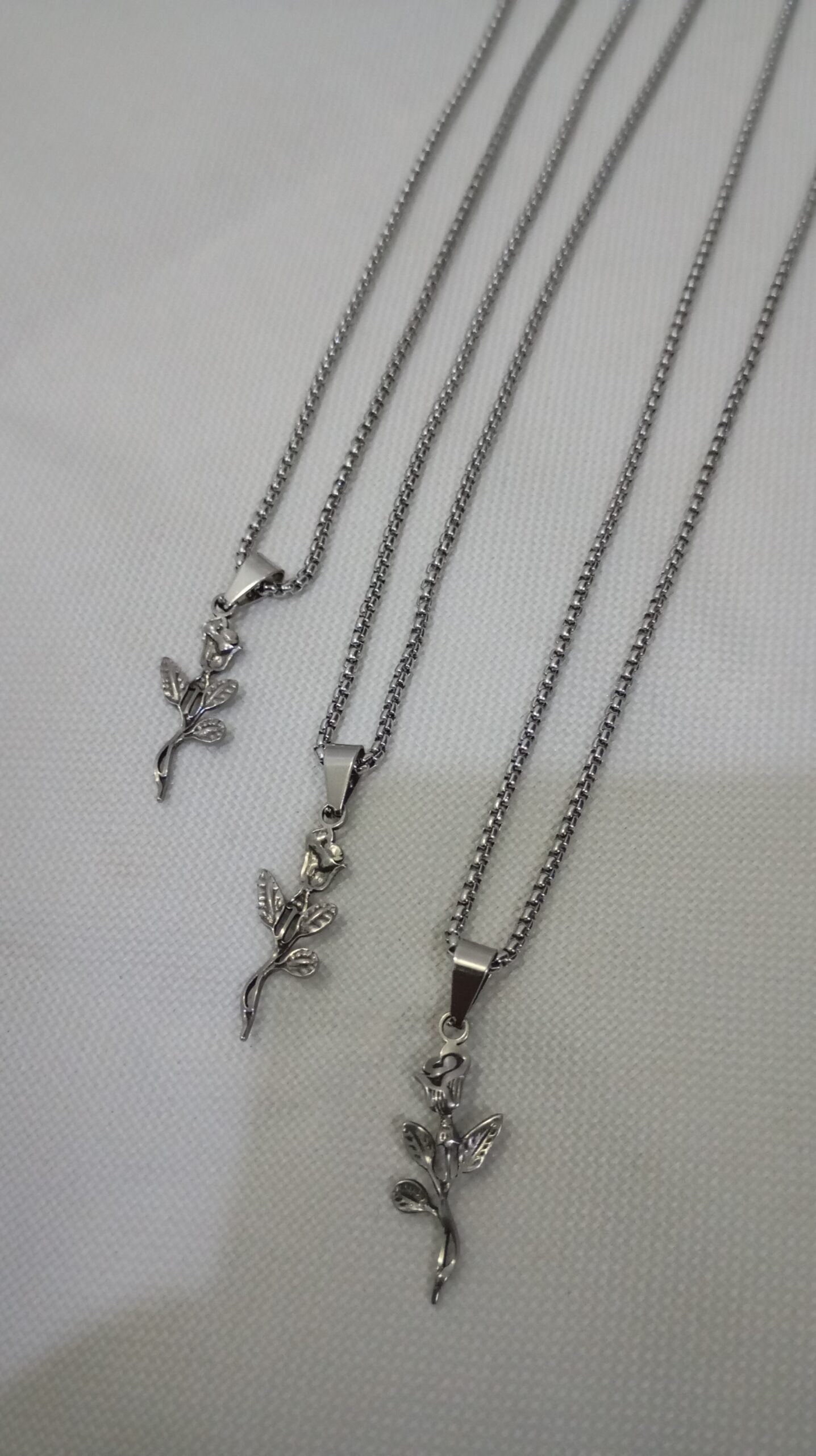 Rose Pendant Necklace - Image 3